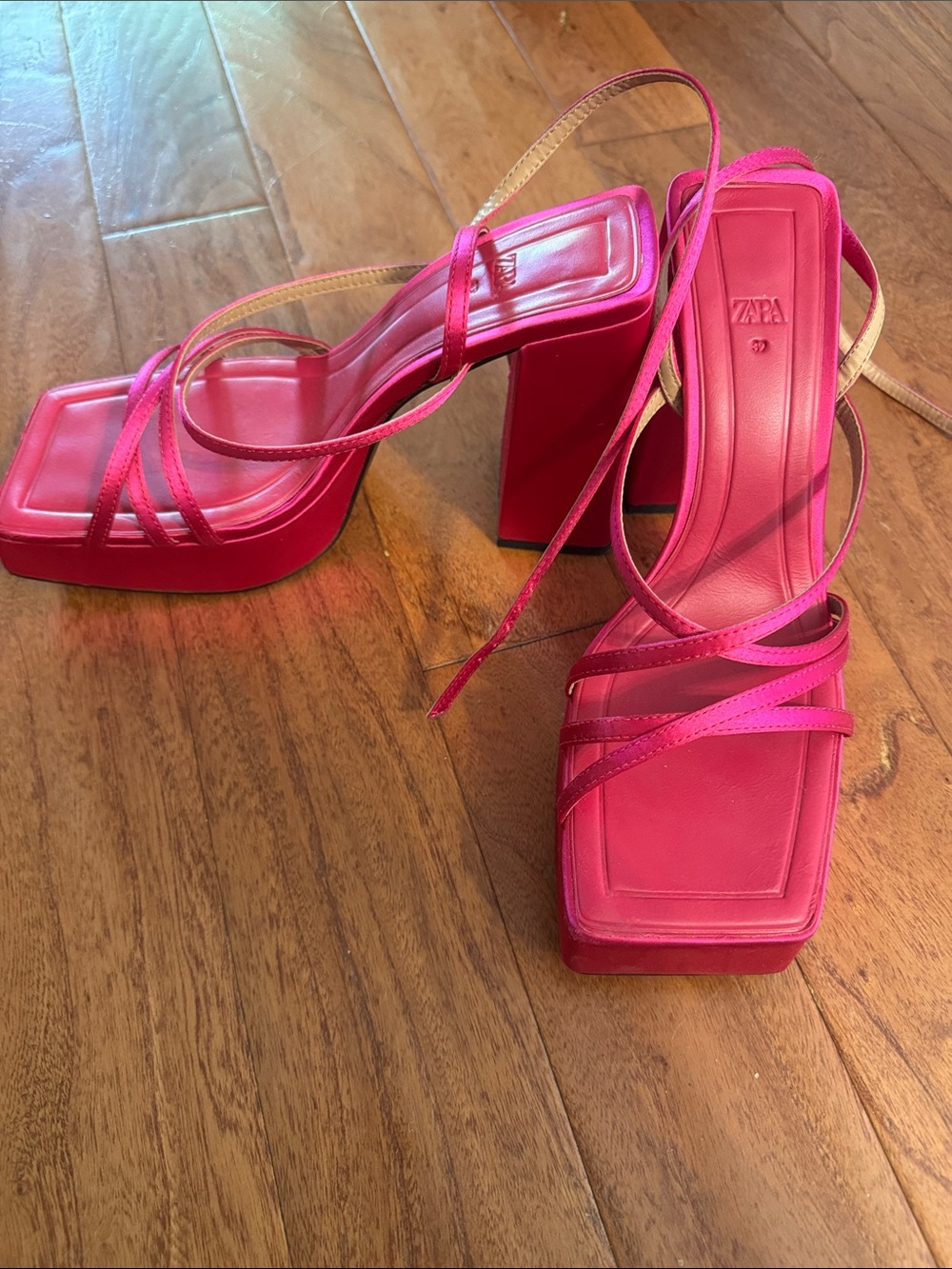 Zara Fuchsia Strappy Platform Heels